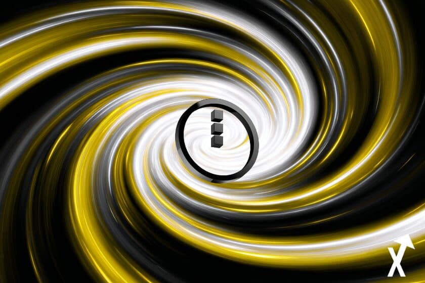midnight night coin sur fond spirale noire jaune blanche